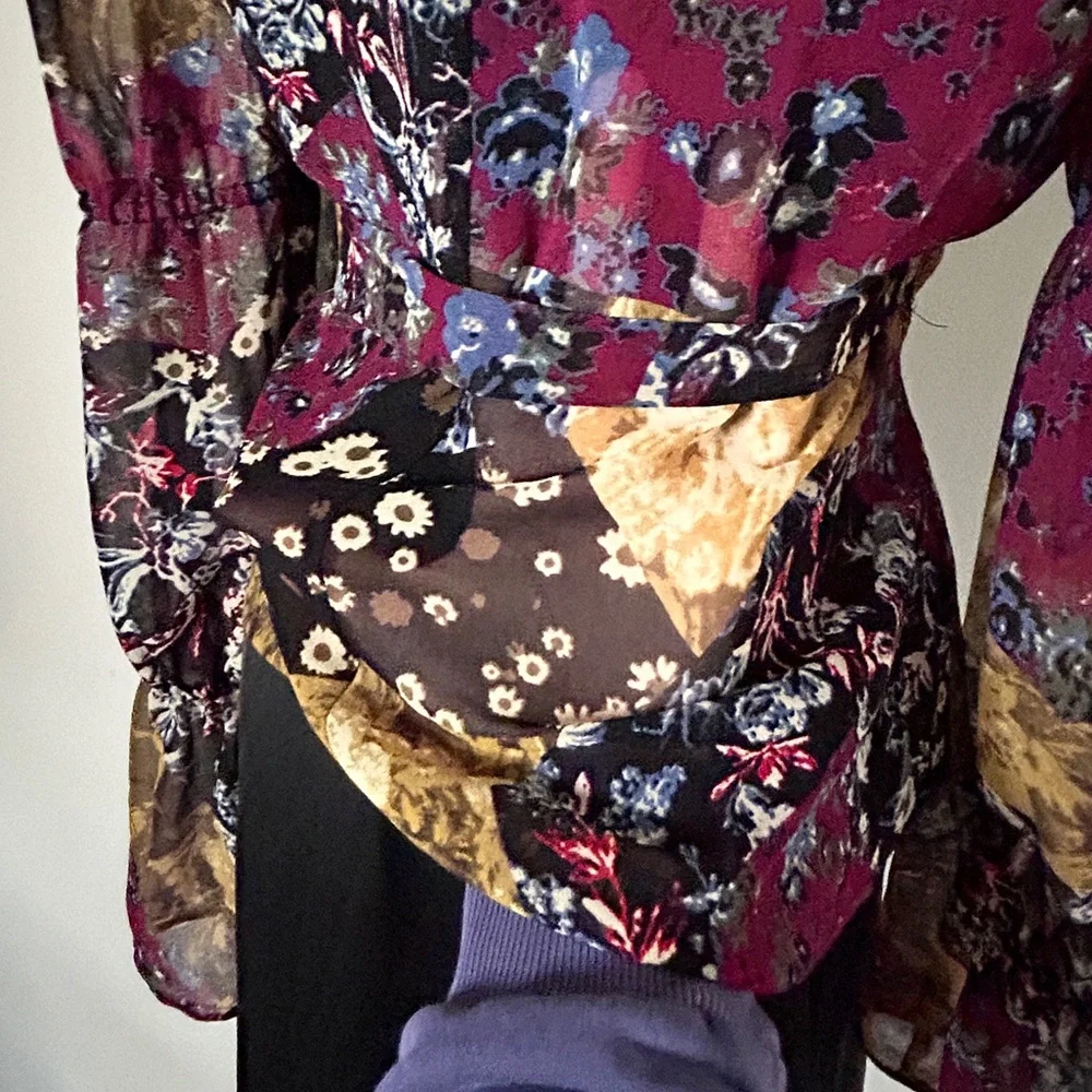 BCBGENERATION Sheer Patchwork Floral Bell Sleeve Wrap Top Whimsigoth Boho | Sz S - Picture 11 of 13